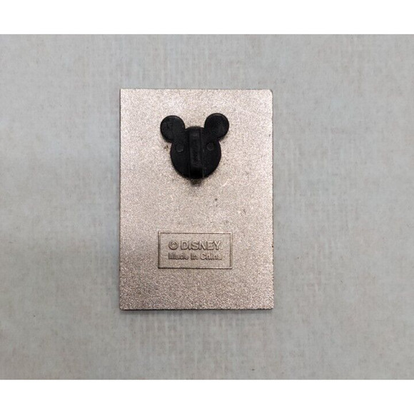 Disney Goofy Father's Day Weekend Movie Poster Lapel Pin Back 2"H x 1.25"W - Picture 3 of 4